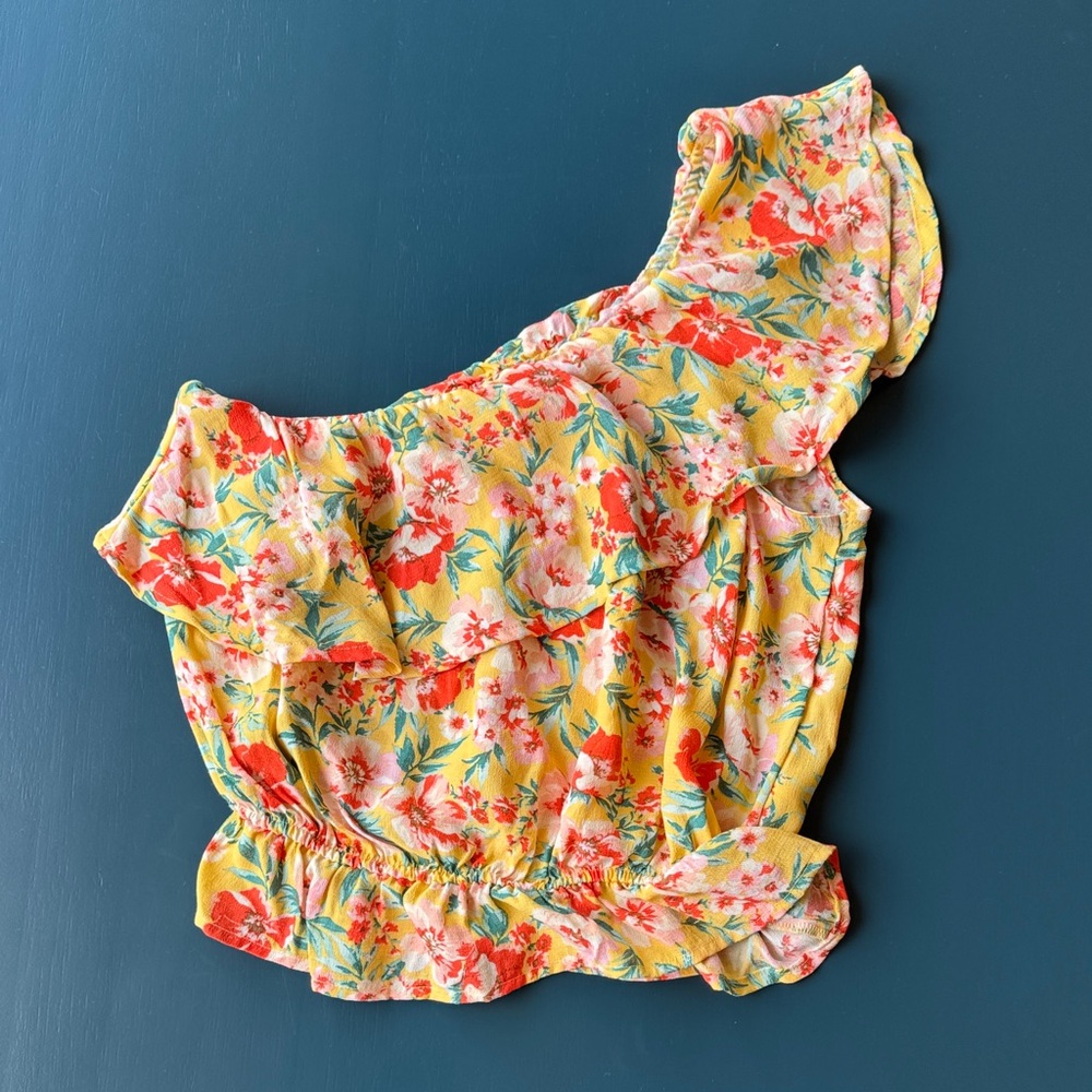American Eagle Outfitters Yellow Floral One-Shoulder Ruffle Tank